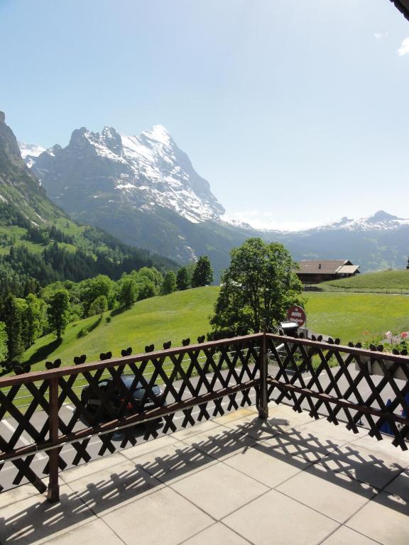 Double Room Balcony Eiger View